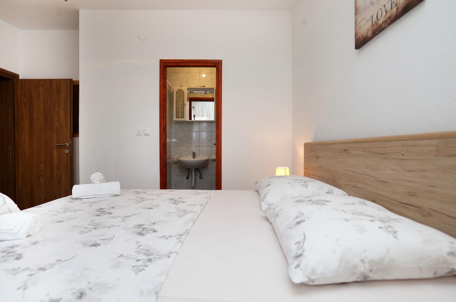 Apartments Ante - 50 M From The Sea Seget Vranjica Exterior foto