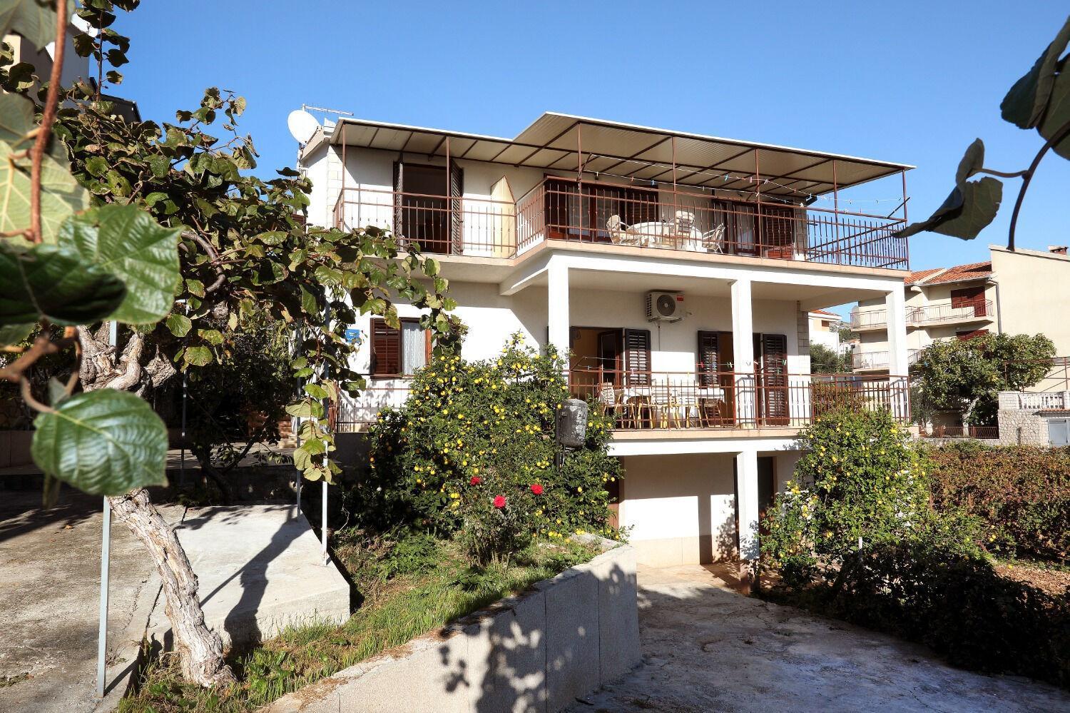 Apartments Ante - 50 M From The Sea Seget Vranjica Exterior foto